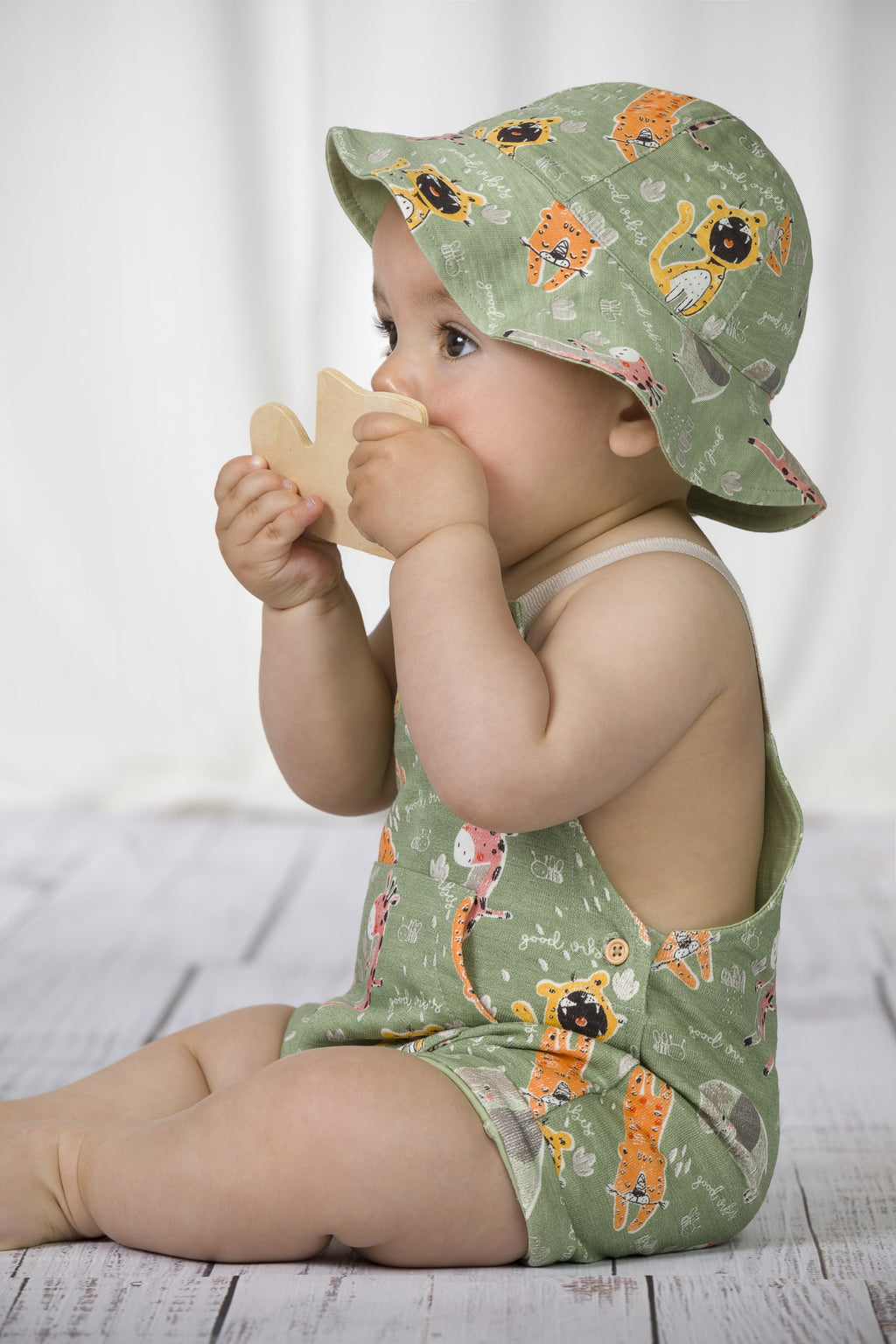 Gorro de recién nacido estampado VERANO/Outlet